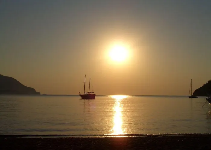 Adrasan Gelidonya Hotel Адрасан